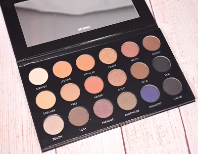 NUEVO EN CAJA Paleta de sombras de ojos Pür Pro X Etienne Ortega 18 tonos Foto 1 de 4