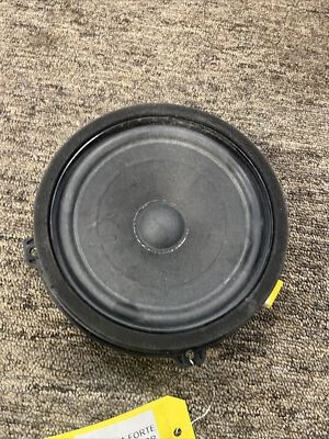 2019-2021 Kia Forte Left Rear Door Speaker  B108 - Image 1 of 3