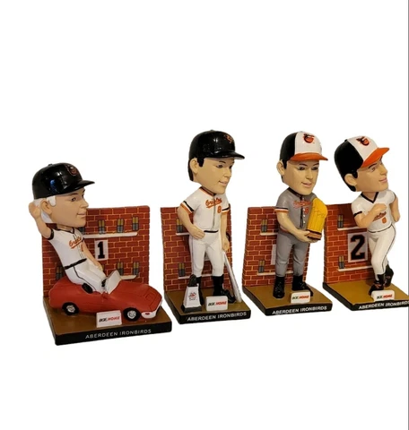 Lot of 4 Aberdeen Ironbirds Cal Ripken Jr Bobblehead Collection The Streak SOA Cover