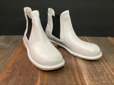 ZARA FLAT ELASTIC PANEL CREAM LEATHER ANKLE CHELSEA BOOTS SZ 39/8.5-9 - Image 1 of 4
