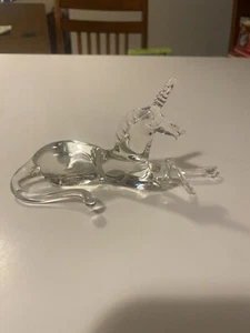 Vintage 1990s Clear Glass Unicorn Paperweight Figurine Large Laying Down - Picture 1 of 10