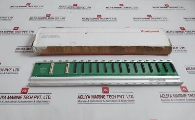 Honeywell 2MLR-E12H 12 Fente Extension Base Programmable Logic Contrôleur Ver: 7 - Photo 1/4