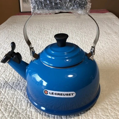 Le Creuset Classic Whistling Kettle – 1.7 Qt – Marseille Blue – New in Box - Image 1 of 4