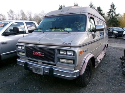 Passenger Right Headlight Dual Lamps Fits 92-96 GMC 3500 VAN 31278437 - Image 1 of 4