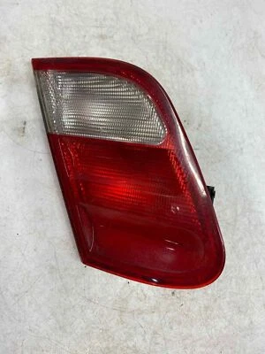 二手左内尾灯总成适合:2003 梅赛德斯-奔驰 clk 208 Ty — 第 1/4 张图片