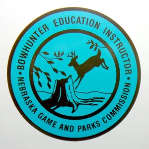 Vtg NEBR GAME PARK COMMISSION BOWHUNTER INSTRUCTOR BINDER PATCH LOGO on NOTEBOOK - Picture 1 of 10