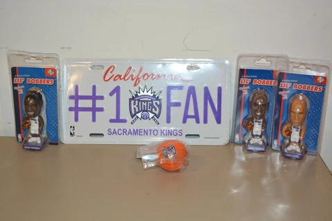 Sacramento Kings Collectible NBA Bobblehead & Memorabilia Basketball Lot Cover