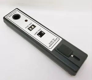 Holiday Christmas Light and Fuse Tester with Sound and Lights Brand New - Picture 1 of 12