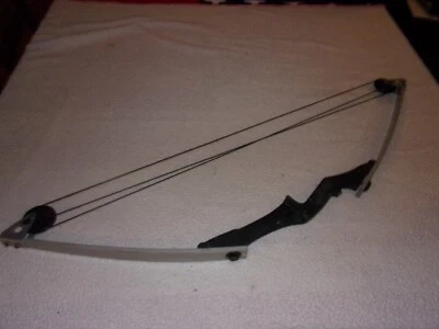 Darton Condor Compound Bow - Image 1 of 4