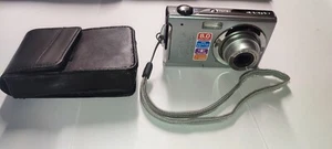 Pentax Digital Camera Optio V10 8.0MP Silver - Picture 1 of 15