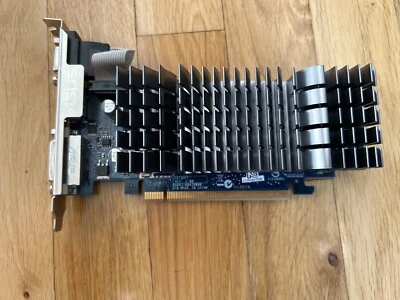 ASUS GeForce 8400GS 1GB 64-bit DDR3 PCIe 2.0 x16 8400GS-SL-1GD3-L Video Card - Image 1 of 4