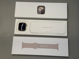 Apple Watch Series 9 45mm GPS Cell Starlight Case Starlight Band M/L MRM93LL/A - Picture 1 of 1
