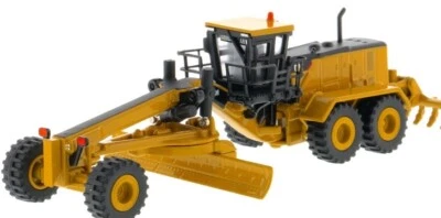 DIECAST MASTERS - Motolivellatrice CATERPILLAR 24M in scatola - 1/125 - DCM85539 - Immagine 1 di 4