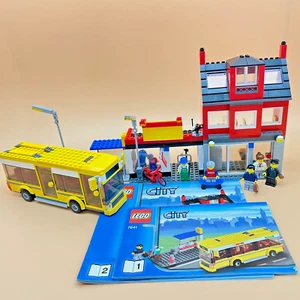 LEGO® 7641 City Corner, completo con instrucciones de construcción - Imagen 1 de 10