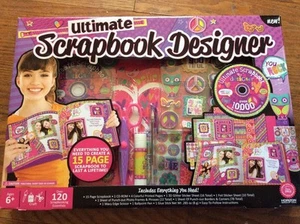 NUEVO EN CAJA 15 páginas ULTIMATE SCRAPBOOK DESIGNER para edades 6+ - Imagen 1 de 4