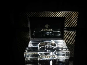 CENICERO PARA CIGARROS DE FIBRA DE CARBONO - Imagen 1 de 12