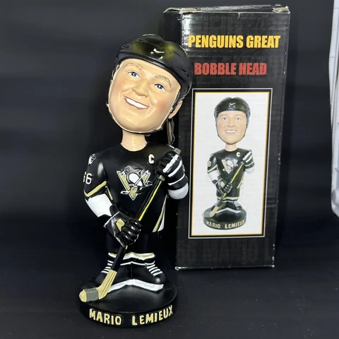 Mario Lemieux Pittsburgh Penguins Great SGA Bobblehead 2002 Cover