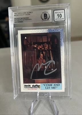 Macaulay Culkin signed encapsulated Card Beckett BAS cert slabbed 1992 Topps #49 - Image 1 of 3