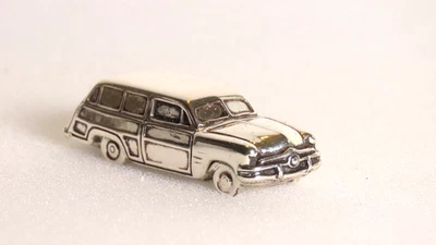 Ford Woody Wagon 1949 escala 1:87 INV# 3271 .925 plata Foto 1 de 4