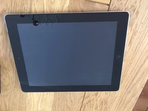 Apple iPad 2da Generación A1396, Wi-Fi + 3g, 9.7", 16GB Plateado Excelente Estado - Imagen 1 de 6