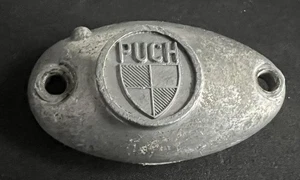 CUBIERTA DE MOTOR PUCH VINTAGE MOTOCICLETA CAJA DE CAMBIOS MOTOR SPEEDO CUBIERTA INSIGNIA EMBLEMA - Imagen 1 de 9
