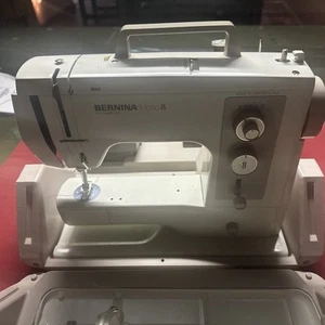 bernina 801 sewing machine - Picture 1 of 8