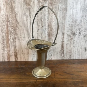 Vintage/Antique Silver Toned Bride’s Basket Vase Non-Magnetic - Picture 1 of 9