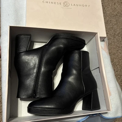 Chinese Laundry Dodger Smoosh  Women’s Black Boots Size 8.5 - Image 1 of 4