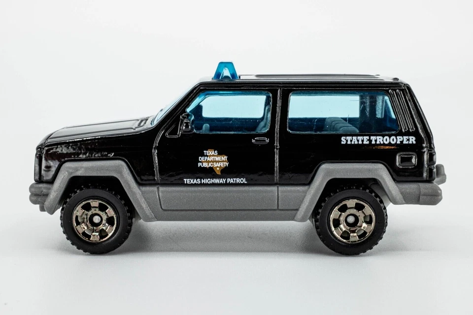 2018 Matchbox "Texas Patrol" Jeep® Cherokee BLACK | STATE TROOPER | MINT - Image 1 of 1