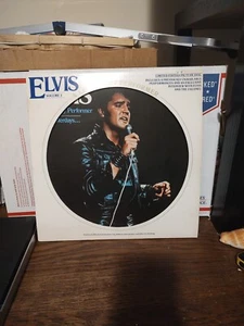 elvis a legendary performer volume 3 - Picture 1 of 5