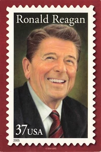 Ronald Reagan Stamp Unposted Chrome 4 x 6 Vintage PC - Picture 1 of 2