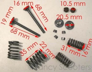 50CC INTAKE & EXHAUST VALVES SPRING STEM SEAL COTTER SET CHINA MADE ENGINE-68MM - Foto 1 di 1