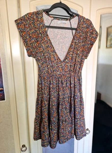 URBAN OUTFITTERS Ladies Cute Floral Dress Size XS (Waist 12-17") Ditsy Tea - Picture 1 of 9