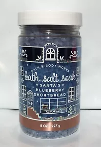 NEW Bath & Body Works Santa’s Blueberry Shortbread Bath Salt Soak 8 Oz - Picture 1 of 2