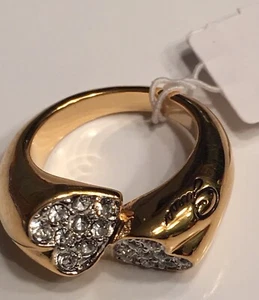 Nuevo con etiquetas Anillo Grabado Estrás Transparente Línea Guess Exclusiva Línea Tono Dorado, Talla 7 - Imagen 1 de 3
