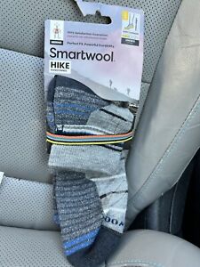 Smartwool Men/Women Hike Light Cushion Mountain Range Pattern Crew Socks, Size L