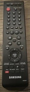 SAMSUNG 00055A DVD RECORDER REMOTE CONTROL DVD-R129 DVD-R130 DVD-R135A DVDR - Picture 1 of 3