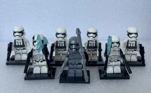 Star Wars Lego Captain Phasma & First Order Storm Trooper Guard - Mint Condition - Picture 1 of 16