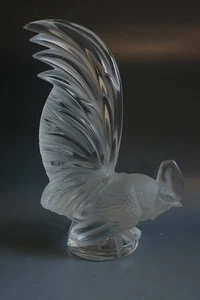 LALIQUE COQ NAIN GLASS CAR MASCOT - Picture 1 of 6
