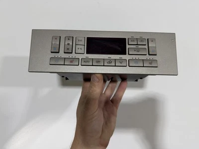 Conjunto de control de clima Lincoln Navigator 03-06 OEM usado 6L74-18C612-BA Foto 1 de 4