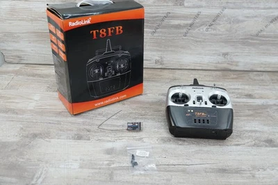 Sistema de radiocontrol compacto de 8 canales Radiolink T8FB negro gris Foto 1 de 4