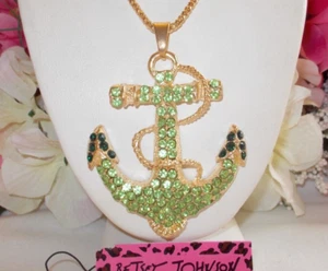BETSEY JOHNSON SPARKLING GREEN NAUTICAL ANCHOR PENDANT CHAIN NECKLACE - Picture 1 of 6