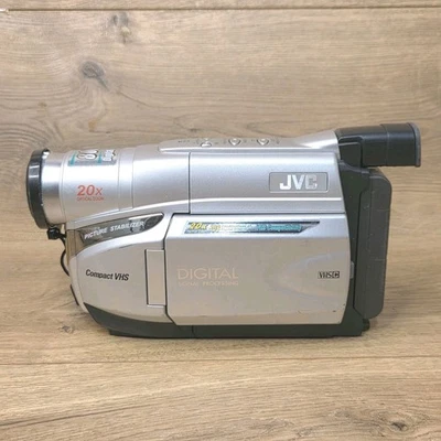 JVC GR-AXM17U Compact VHS Camcorder Digital Video Camera *READ - Image 1 of 4