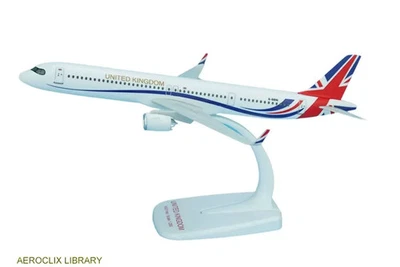 1:200   'United Kingdom' Airbus A321neo G-GBNI    desktop display model - Image 1 of 4