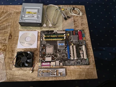 Mainboardset ASUS P5DW2 | Intel Pentium 4 HT 630 | 4GB DDR2 | DVD-RW + Zubehör - Bild 1 von 4