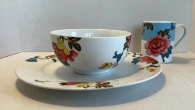 Spode Home Isabella China Dinnerware 3 piece Set Service NEW  - Image 1 of 4