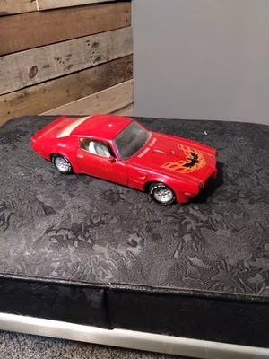 Pontiac Firebird 1973 American Muscle 1:18 ERTL transmisión automática; rojo fundido a presión Foto 1 de 4