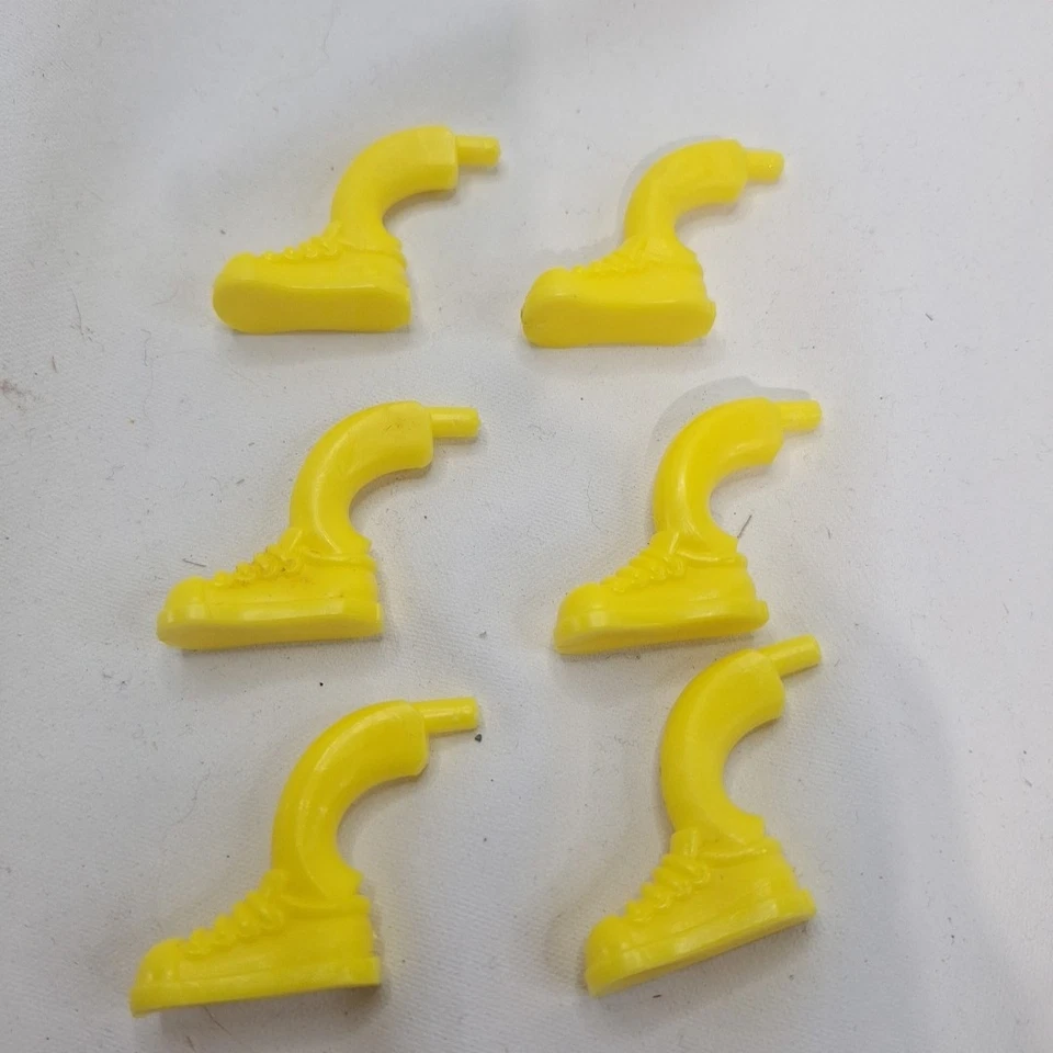 6 Cootie Game Replacement Parts 1999 Shoes Legs Foot Feet  Bugs Goofy Yellow  - Image 1 of 1