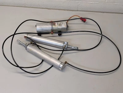 Chrysler Sebring 1999-2006 convertible techo bomba hidráulica y cilindros nuevos Foto 1 de 4