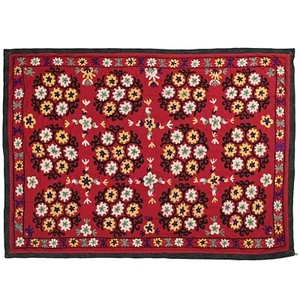 Indian hand Embroidered Textile, Traditional Wall Hanging Suzani Tapestry Décor - Picture 1 of 7